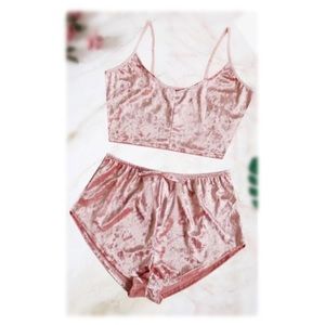 Pajama sleepwear set
